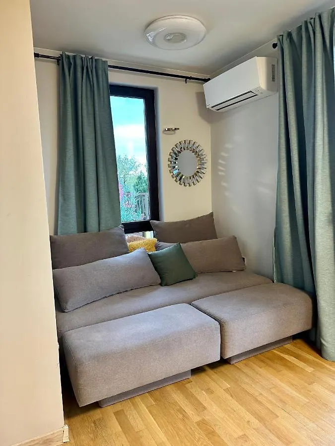 Vitosha Terrace 1Br Apartment With Parking Sofia