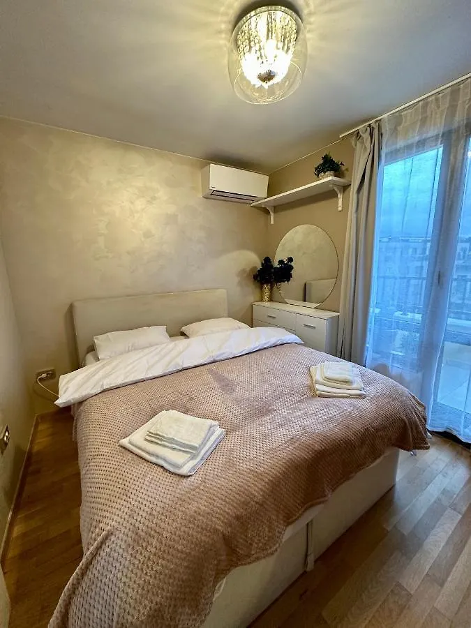Vitosha Terrace 1Br Apartment With Parking Sofia